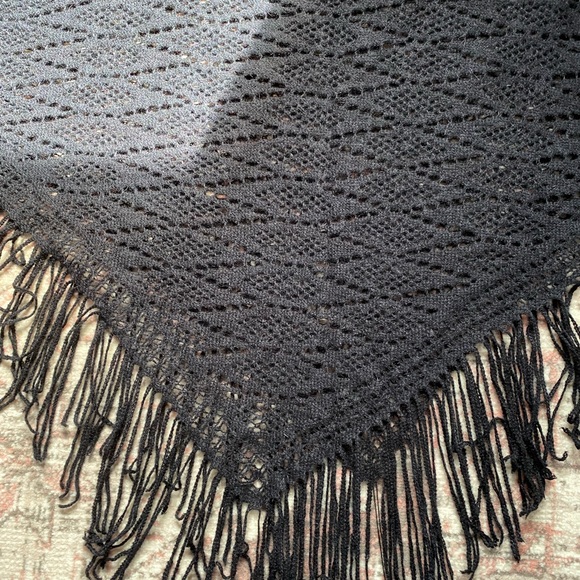 Poncho! - Picture 3 of 3